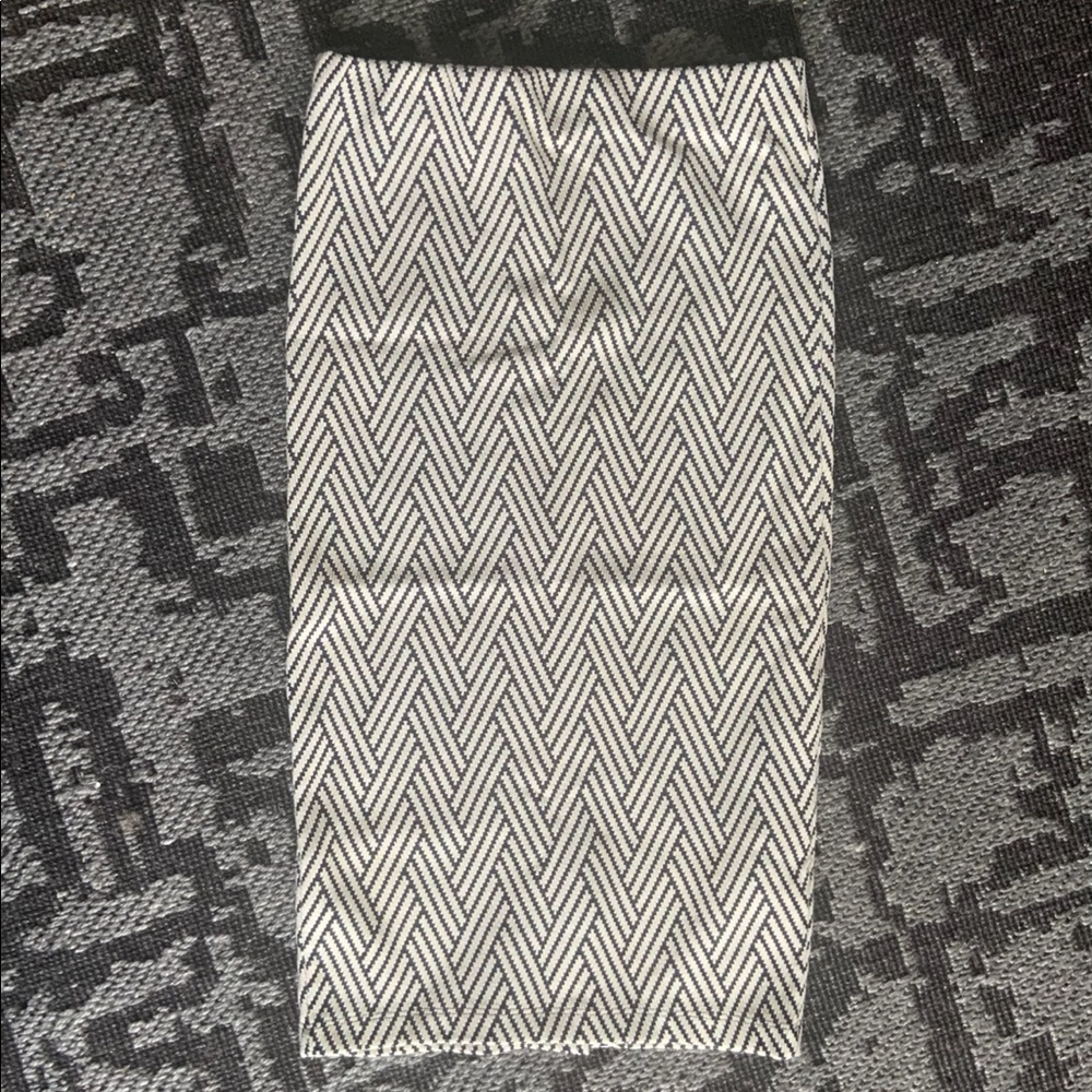 Zara pencil skirt